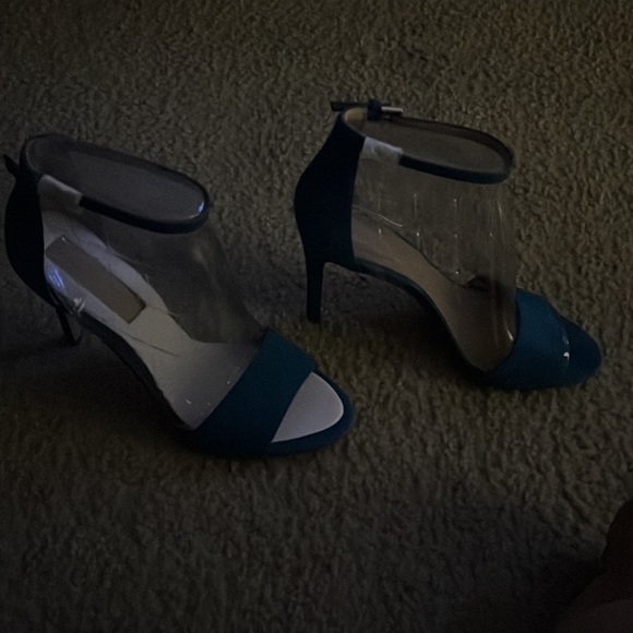 Beautiful - Picture 2 of 6